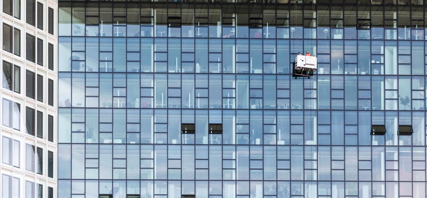 A practical guide to commercial window cleaning in Arnhem
