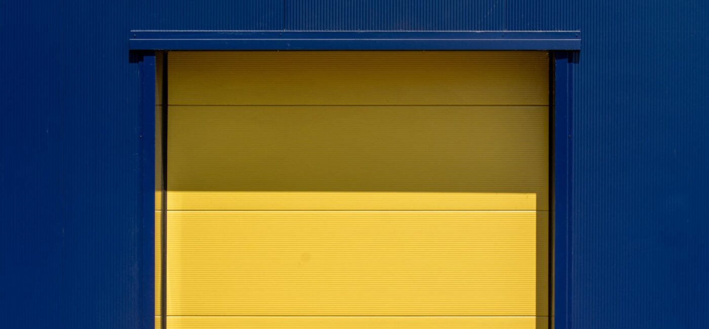 Guide to cleaning loading docks in Duiven for busy logistics